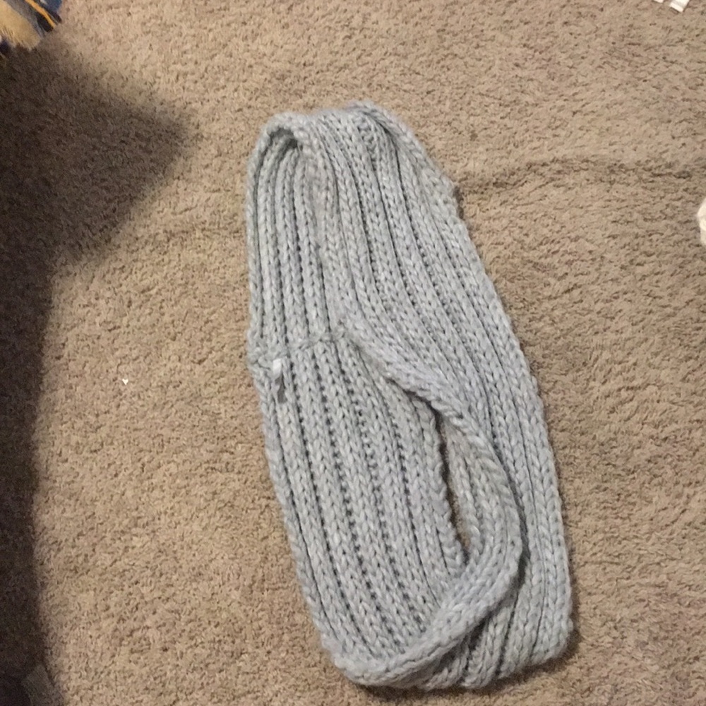 Infinity scarf - Picture 2 of 2